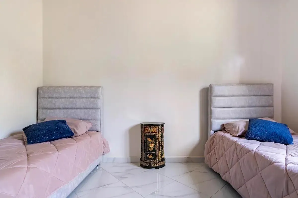 Appartement Chaleureux Et Calme, Parking, Jardin Agadir